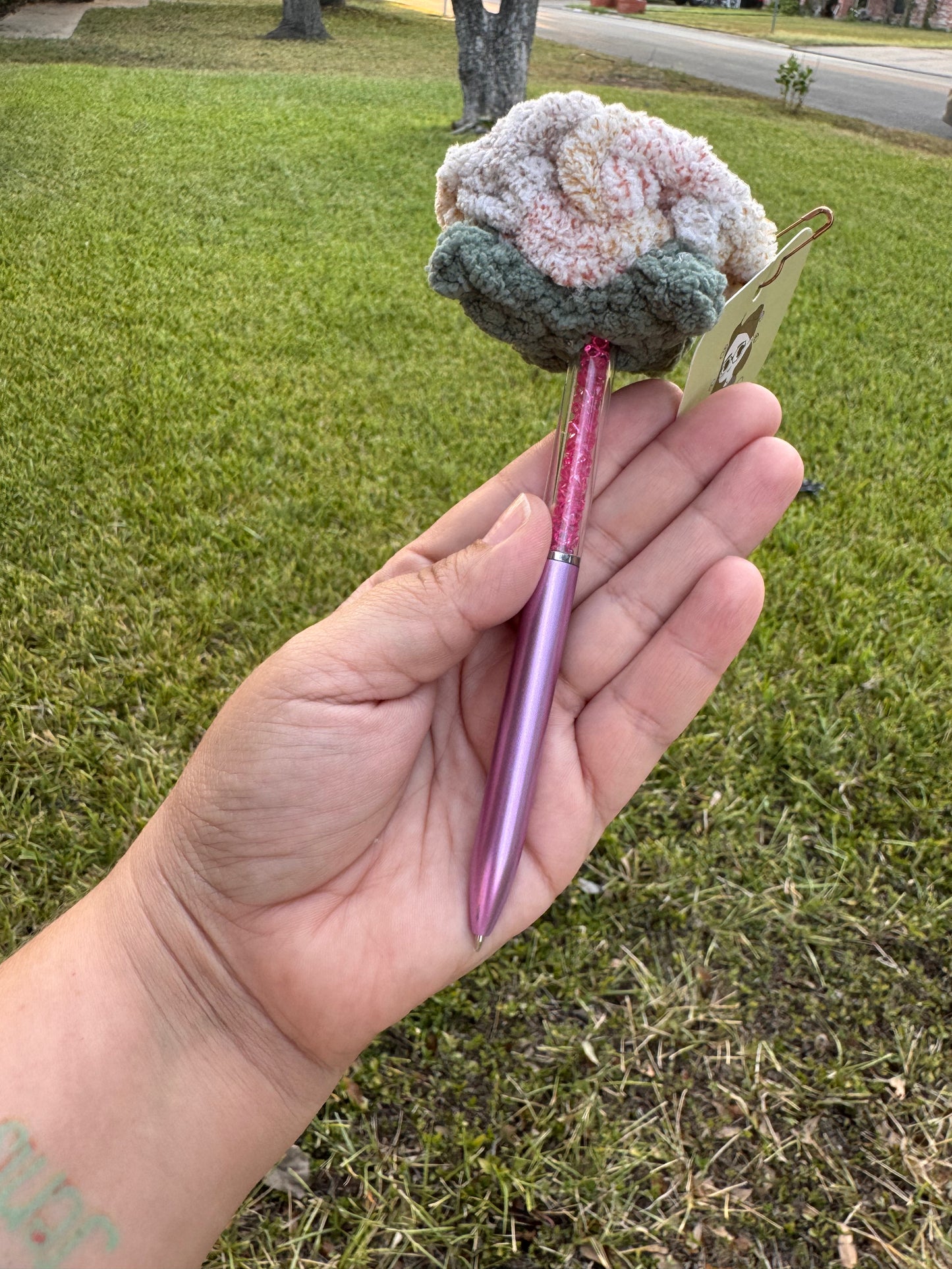 Crochet Rose Pen