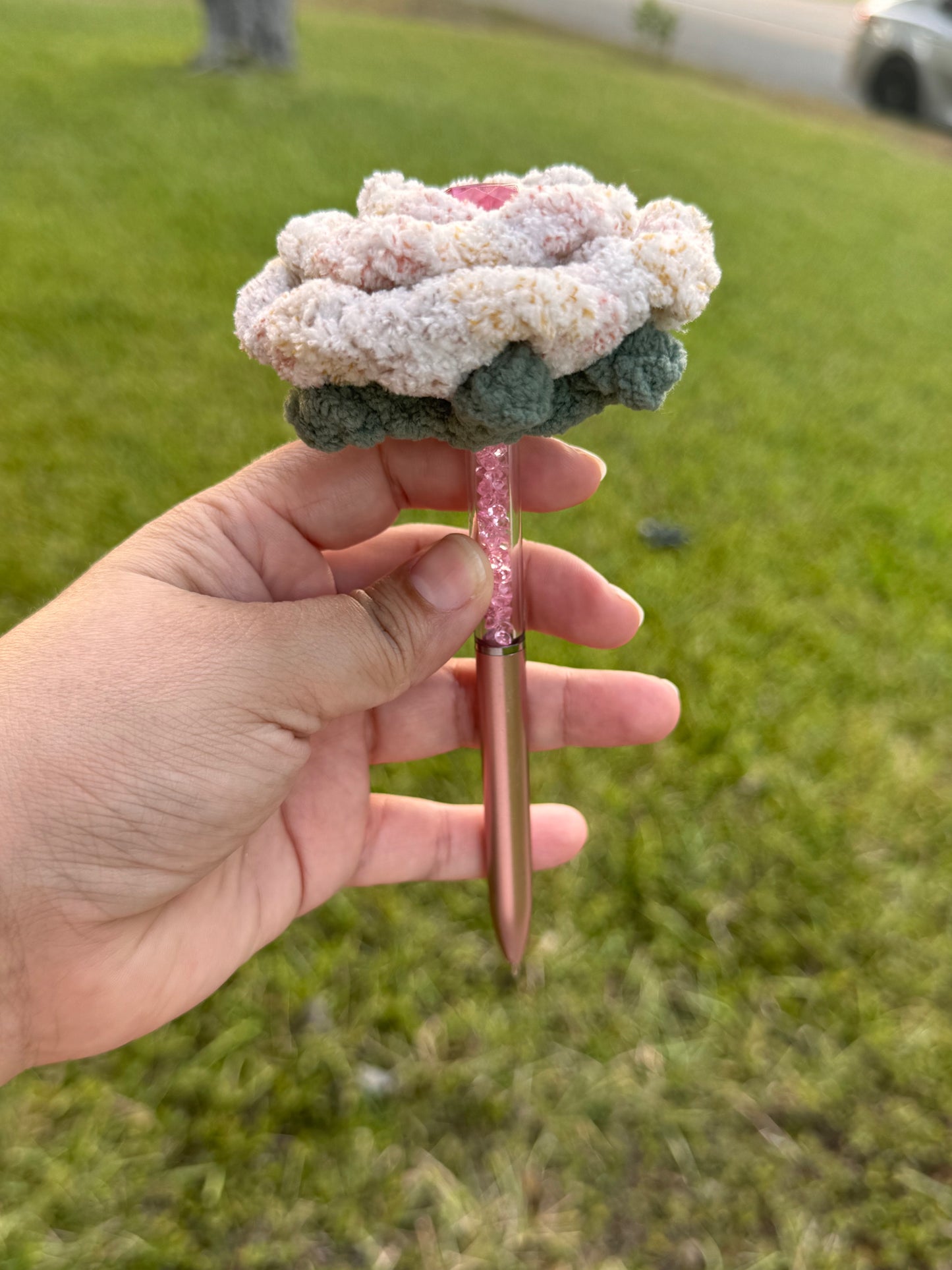 Crochet Rose Pen