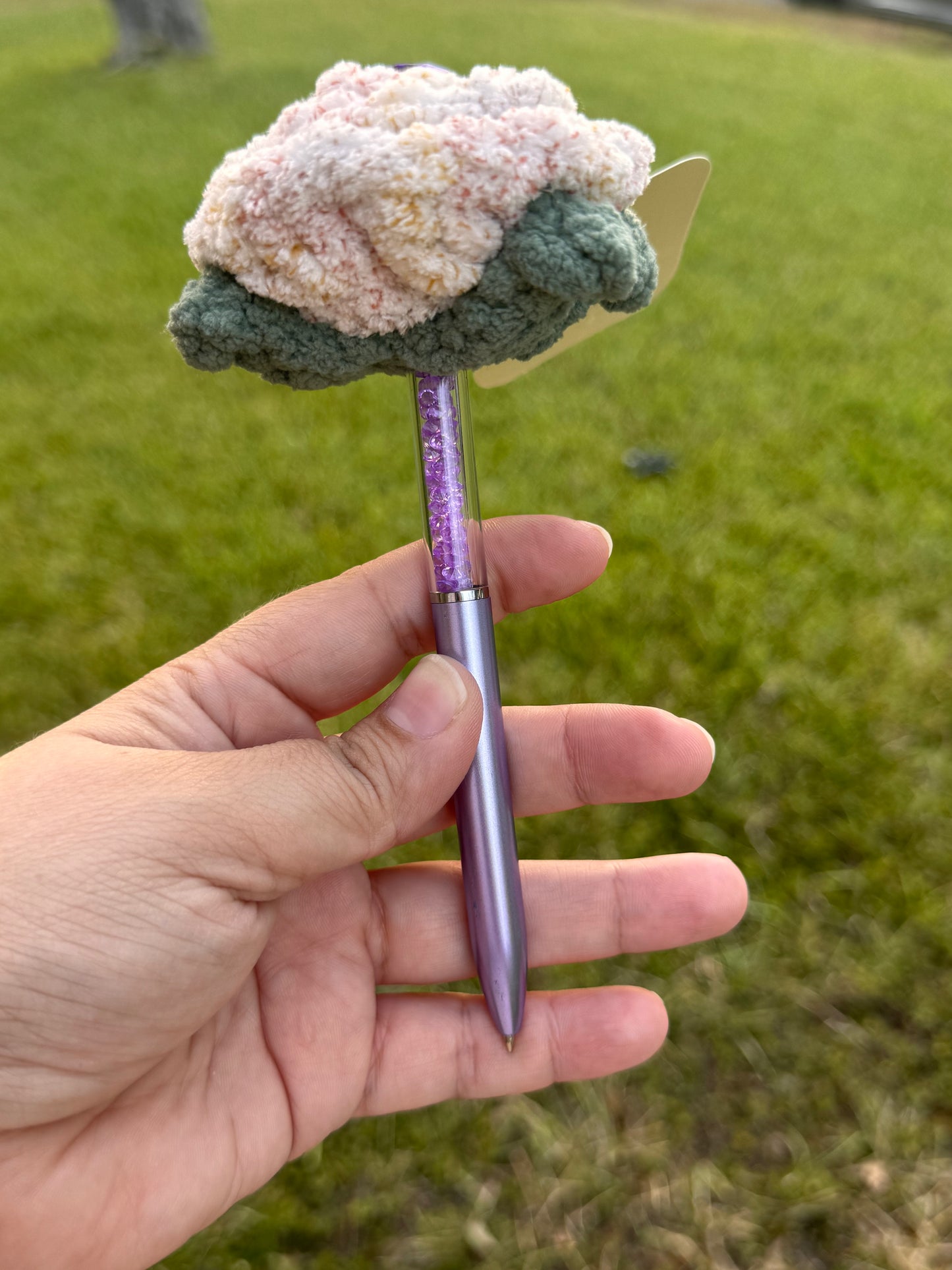 Crochet Rose Pen