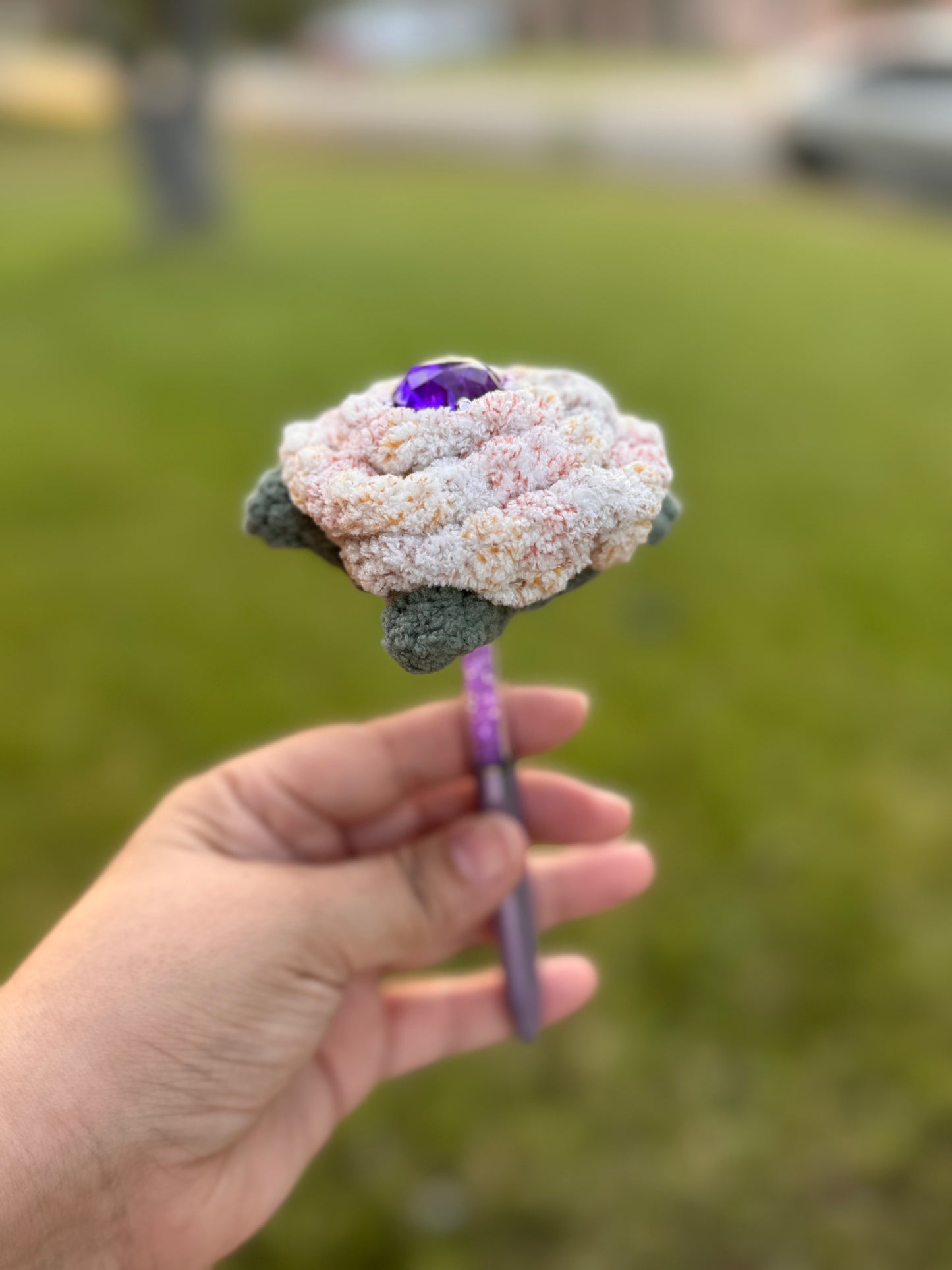 Crochet Rose Pen